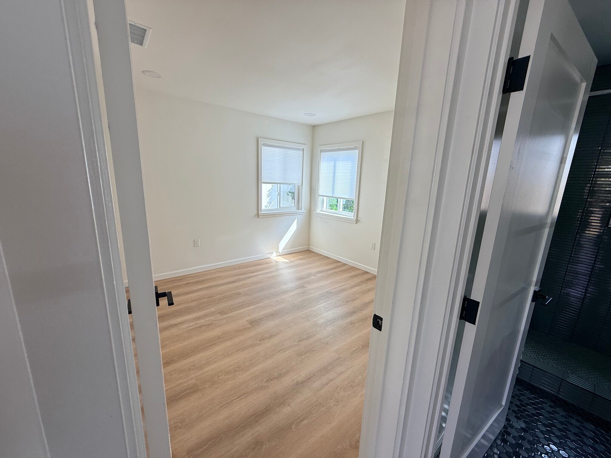 Bed #2 Entrance - 1346 W 222nd St