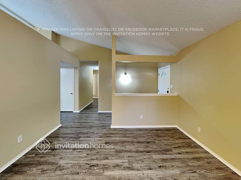 Building Photo - 1028 Twin Falls Dr
