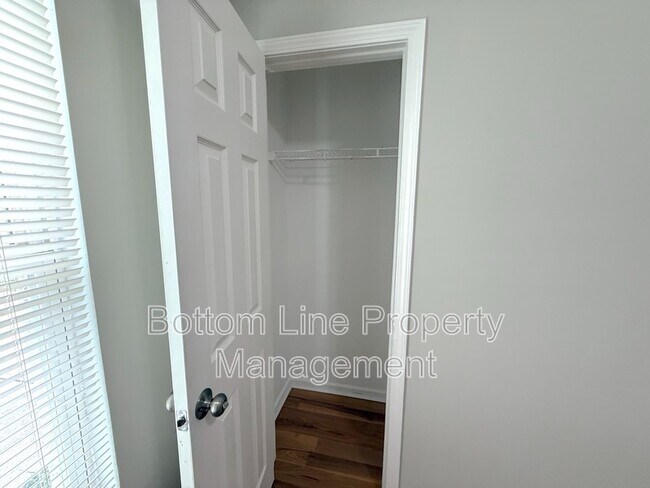 Building Photo - 5503 Windy Valley Dr