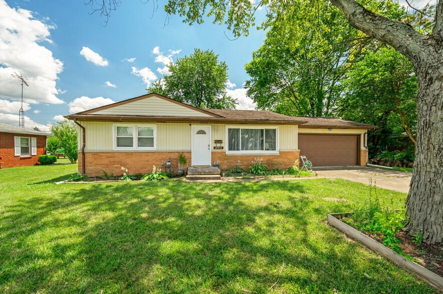 Building Photo - 2913 13th St