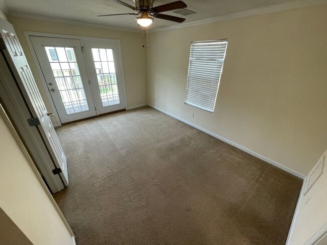 Building Photo - PRE-LEASING FOR AUGUST 2026!
