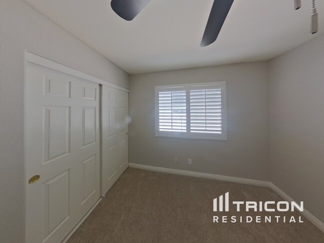 Building Photo - 125 Park Ridge Ln