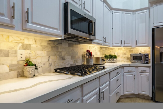 Building Photo - 17635 N 55th Pl