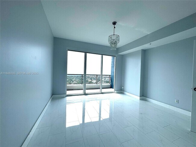 Building Photo - 60 SW 13th St