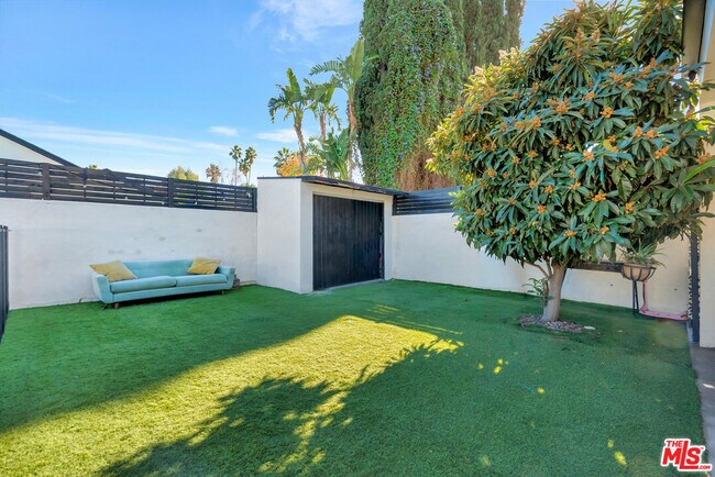 Building Photo - 6324 Geyser Ave