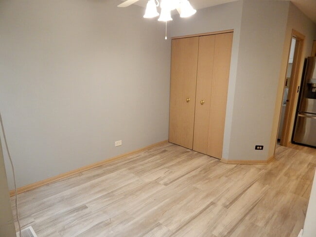 Building Photo - 2223 Seaver Ln