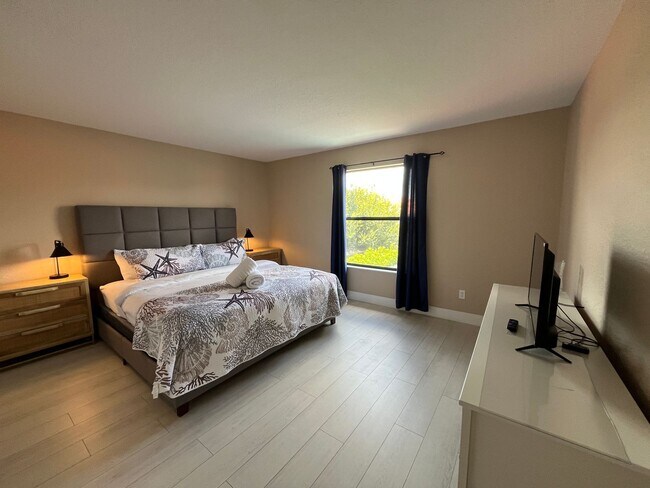 Building Photo - Beautiful Mediterranean Pool Home Availabl...