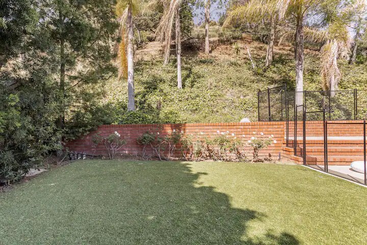 Building Photo - 17133 Adlon Rd