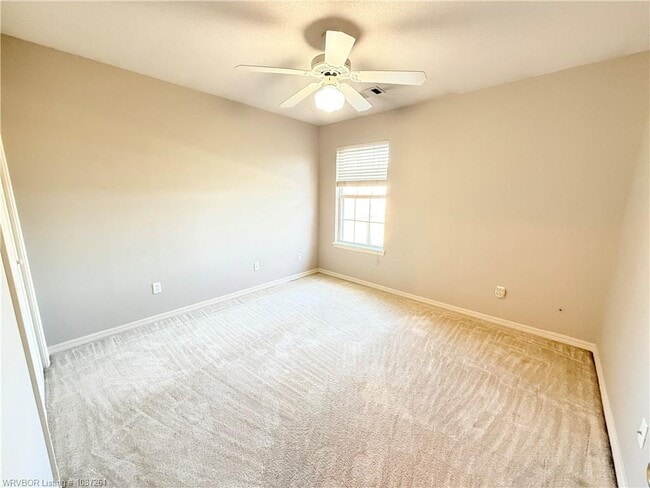 Building Photo - 3140 Eagle Dr