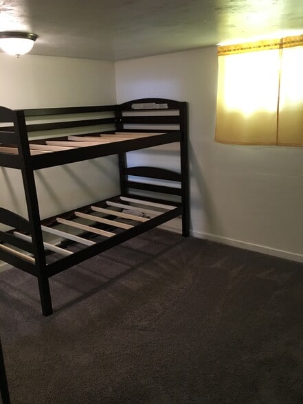 Bedroom - 299 N 100 E