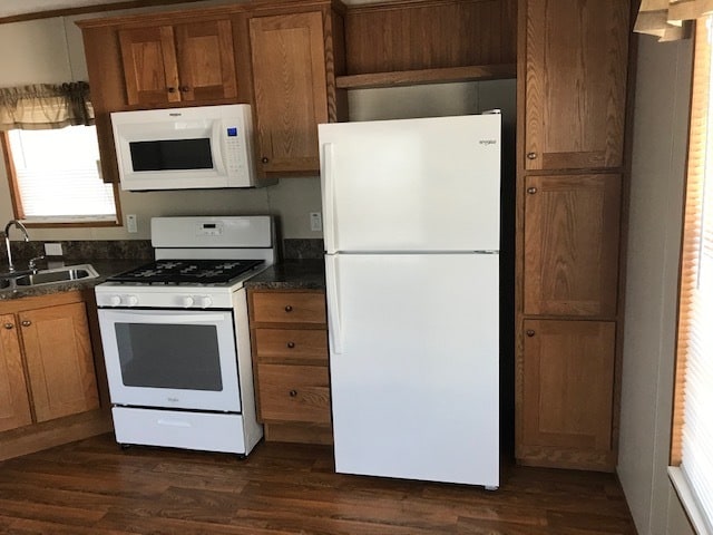 Old pic of kitchen - 26 Krista Ln