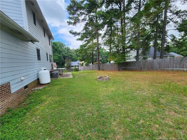 Building Photo - 8440 Judy Dr