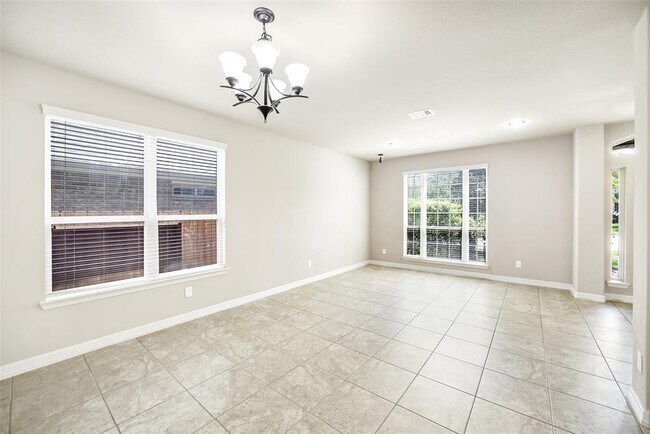 Building Photo - 16815 Violet Trace Ct