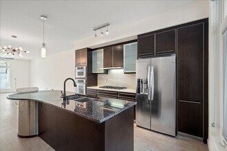 Building Photo - Resort Style Amenities in a Luxury, Modern 2 Bedroom Condo