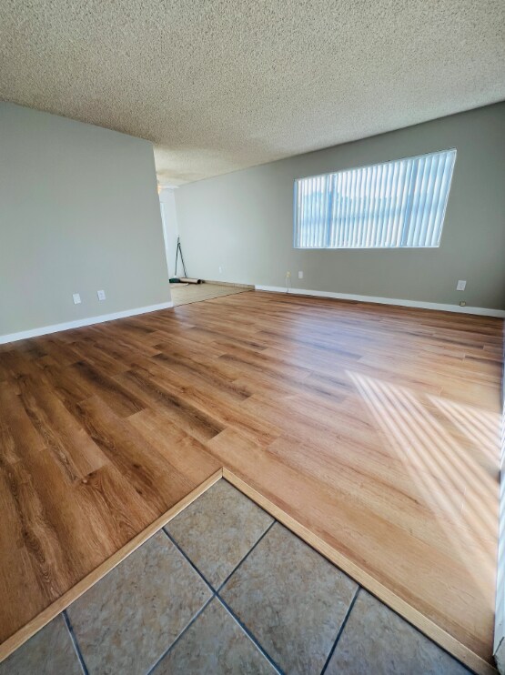 Building Photo - 2411 Pattiglen Ave