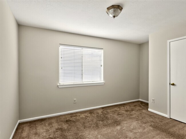 Building Photo - 4914 Jasmine Meadows Ln