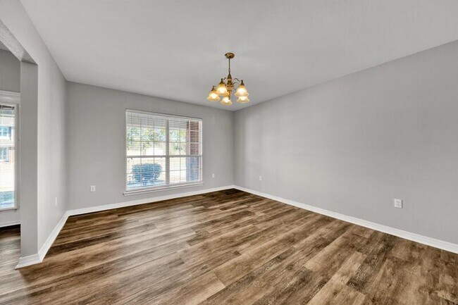 Building Photo - 9431 Pouder Ln