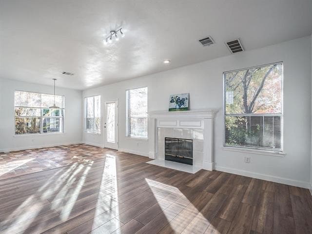 Building Photo - 10417 Forrest Dr