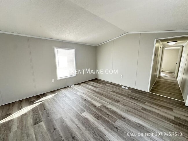 Building Photo - 1343 Ohio St