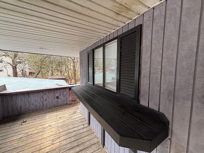 Building Photo - 3 bedroom 1.5 bathroom for rent in Arlington