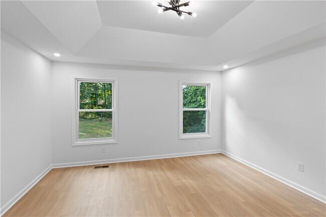 Building Photo - 3412 Camens Ct NE