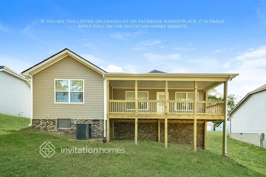 Building Photo - 771 Cedar Ln
