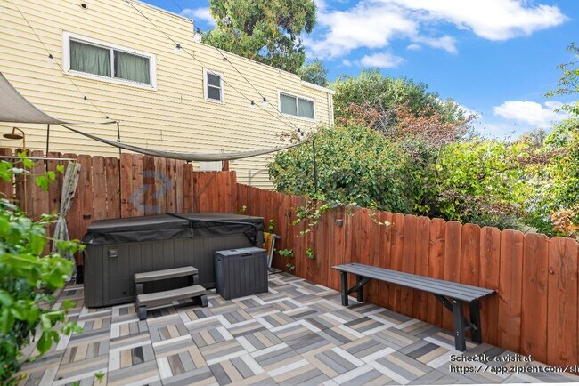 Building Photo - 3473 Birdsall Ave