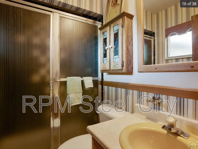 Building Photo - 2541 Taylor Ln