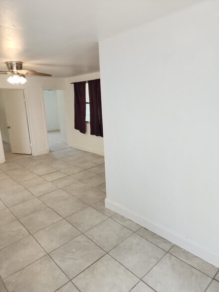 Building Photo - 25445 Shore Dr