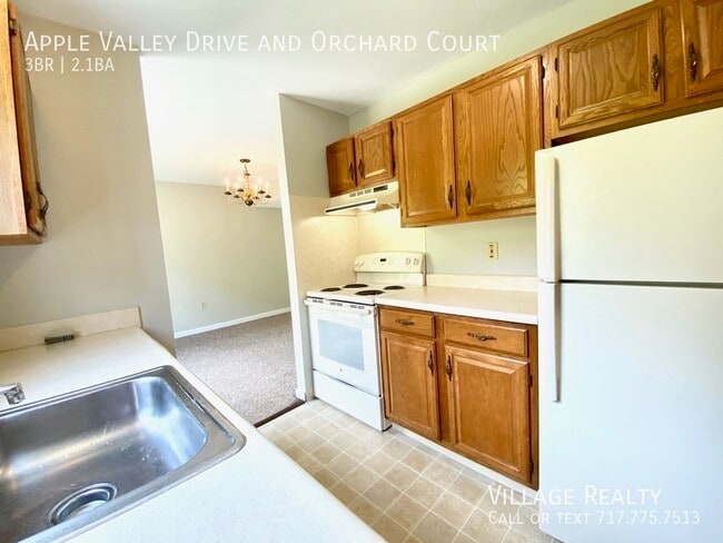 Building Photo - 710 Apple Valley Dr