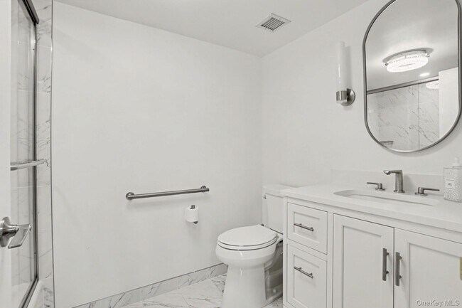 Building Photo - 18 Shady Glen Ct