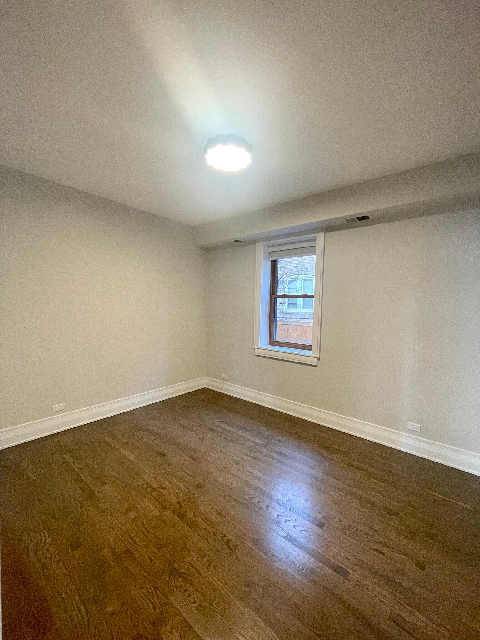 Building Photo - 2539 W Iowa St