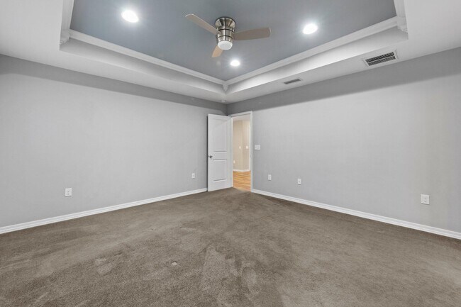 Building Photo - 1598 26th St