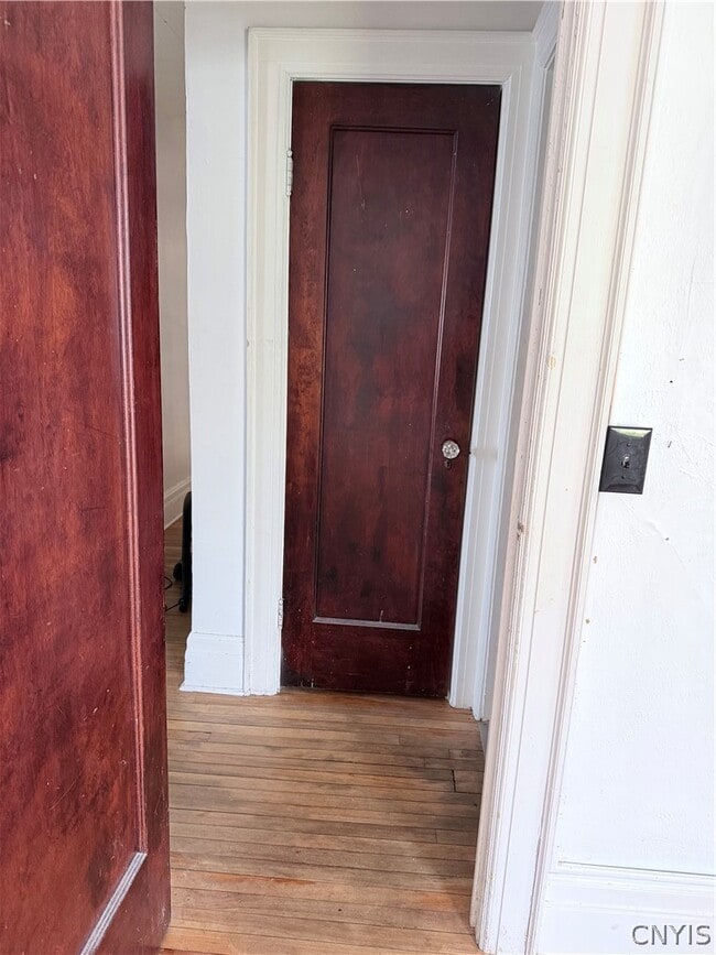 Building Photo - 2131 James St