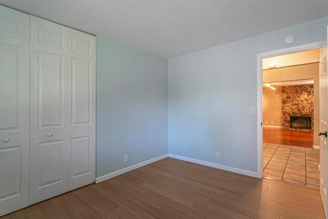 Building Photo - 14965 Dark Star Ct