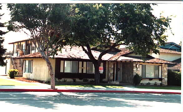 Building Photo - 16941 Gothard St