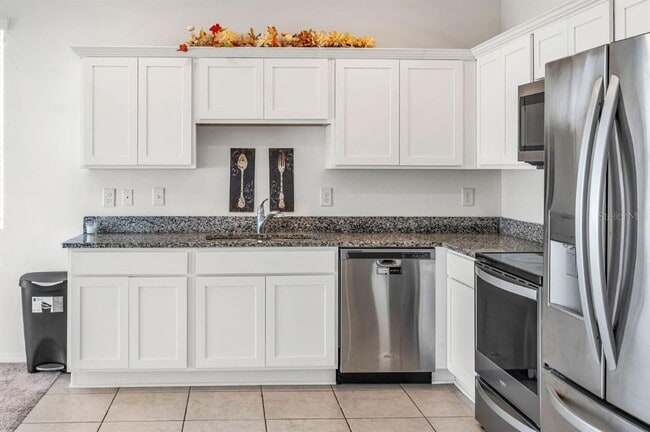 Building Photo - 1124 Merrill St