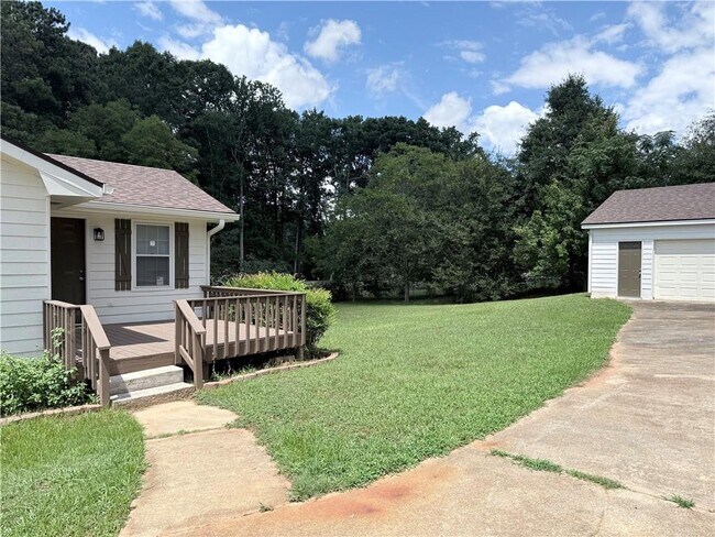 Building Photo - 40 Salem Ridge
