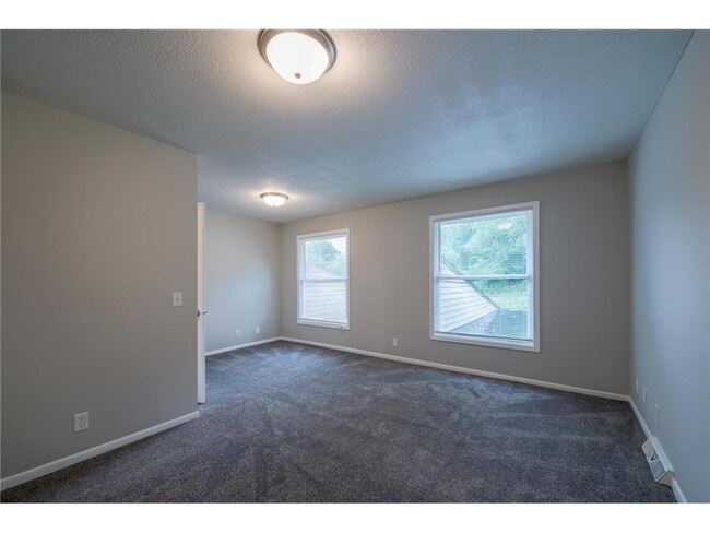 Building Photo - 5590 Timber Ln