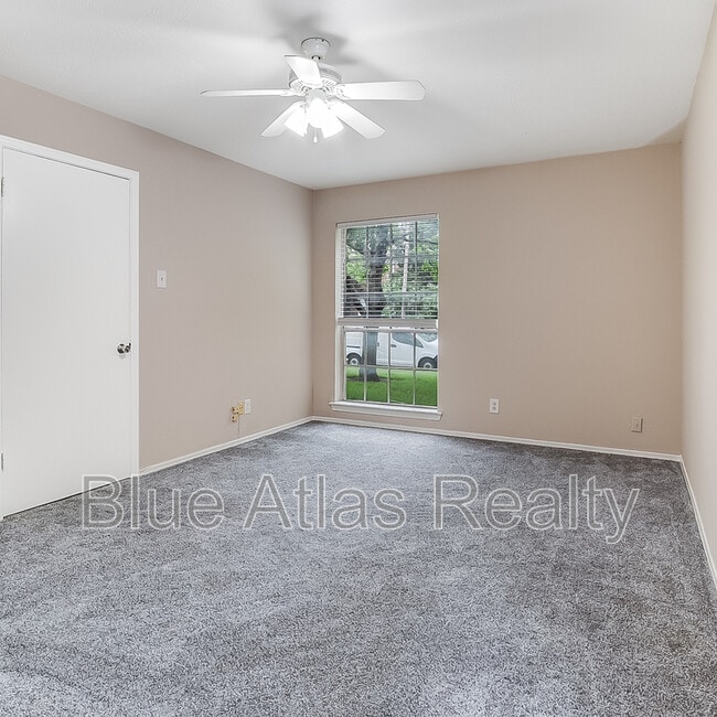 Building Photo - 3903 Hawthorne Ave