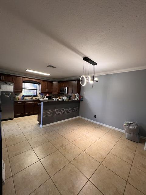 Building Photo - 4200 Turnberry Cir