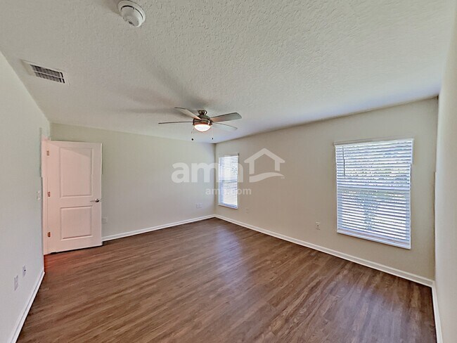 Building Photo - 4373 Seven Canyons Dr