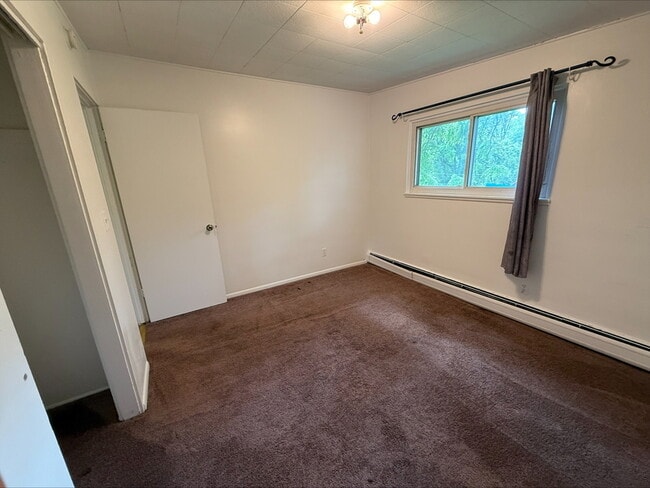 Building Photo - 125 Glendale Dr