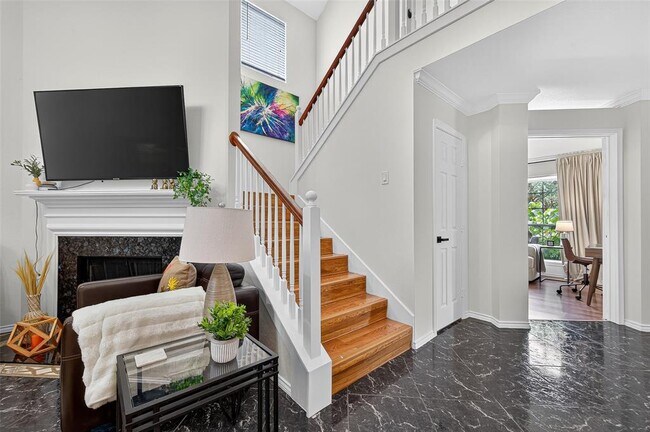 Building Photo - 13023 Porter Meadow Ln