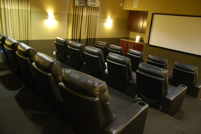 Building Photo - 3467 Watermarke Pl