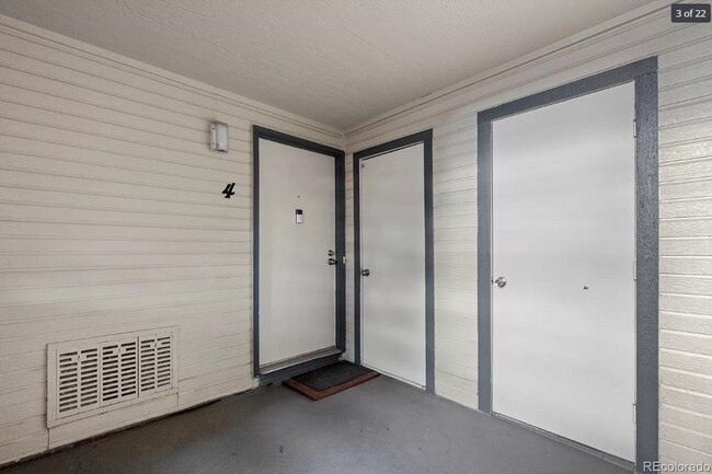 Building Photo - 497 S Memphis Way