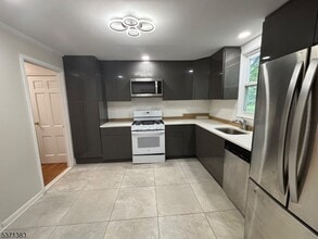 Building Photo - 360 W South Orange Ave