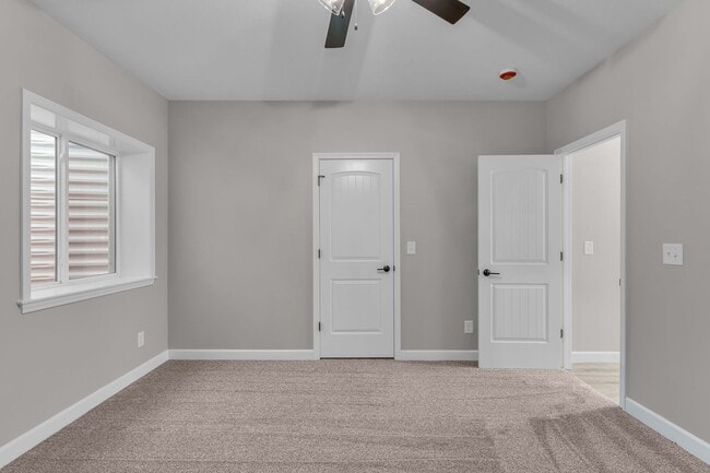 Building Photo - Italian Estates Property Management