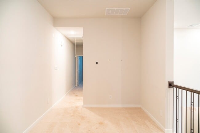 Building Photo - 6519 Bramble Cv Ln