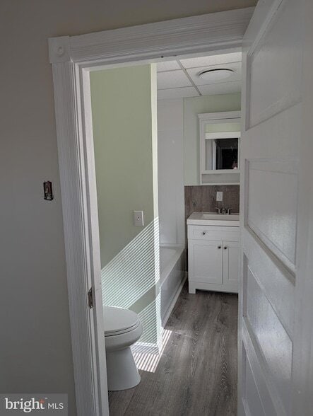 Building Photo - 4 E Lawton St